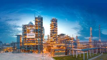 ООО «ЛУКОЙЛ-НИЖЕГОРОДНЕФТЕОРГСИНТЕЗ» - ООО «ТЭХ-Групп»:  в преддверии юбилея!